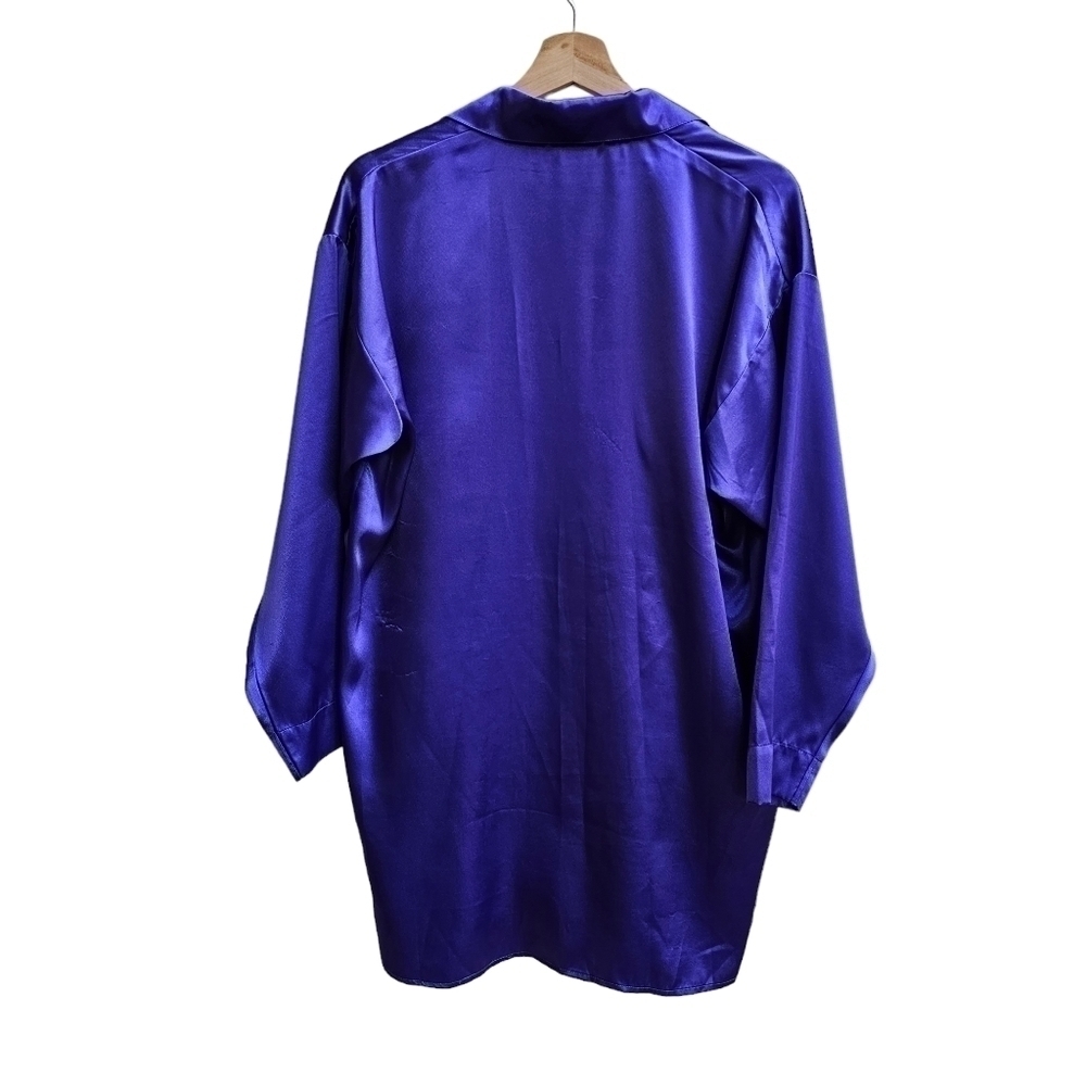 Victoria Secret Vintage Gold Label Sleep Shirt in Purple Satin, Size Small - Picture 2 of 9